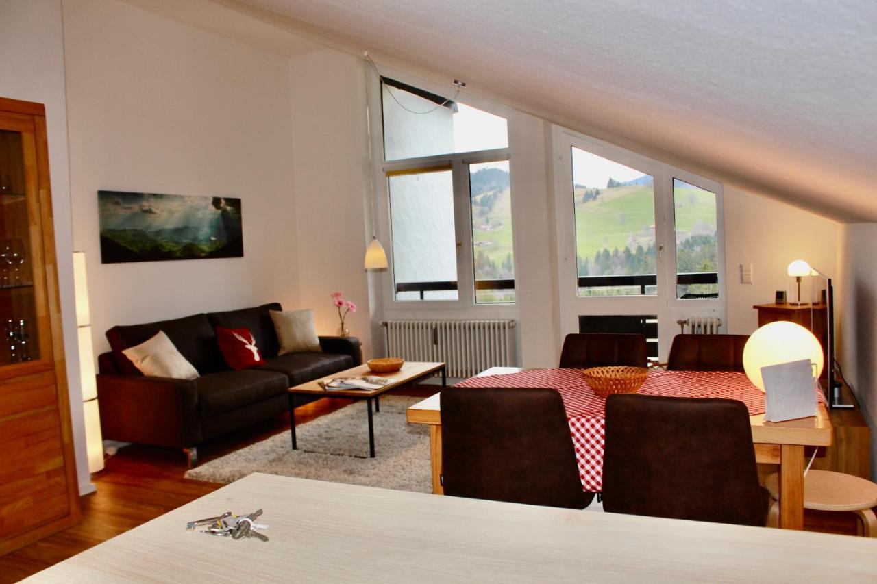 Bergwiese Mit Oberstaufen Plus Karte ภายนอก รูปภาพ
